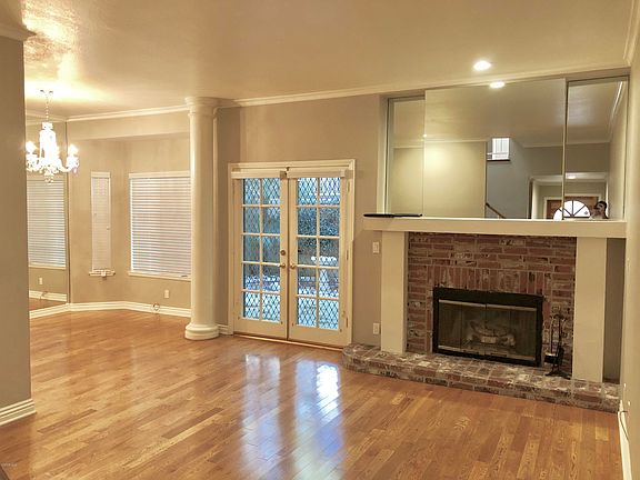 2nd image of 3069 E Hillcrest Dr