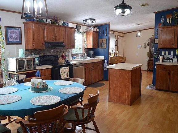 4th image of 218 Texas Oak Dr