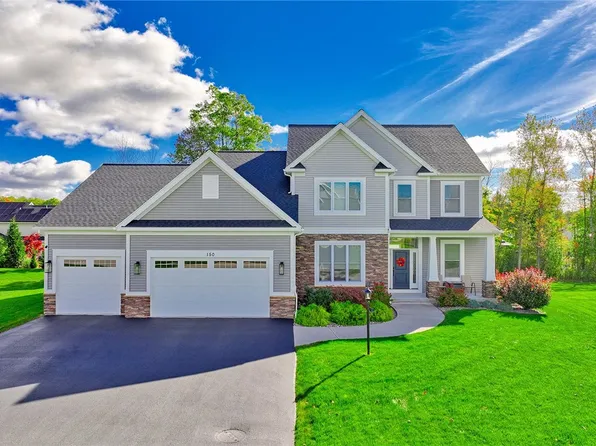 150 Lynx Ct, Fairport, NY 14450