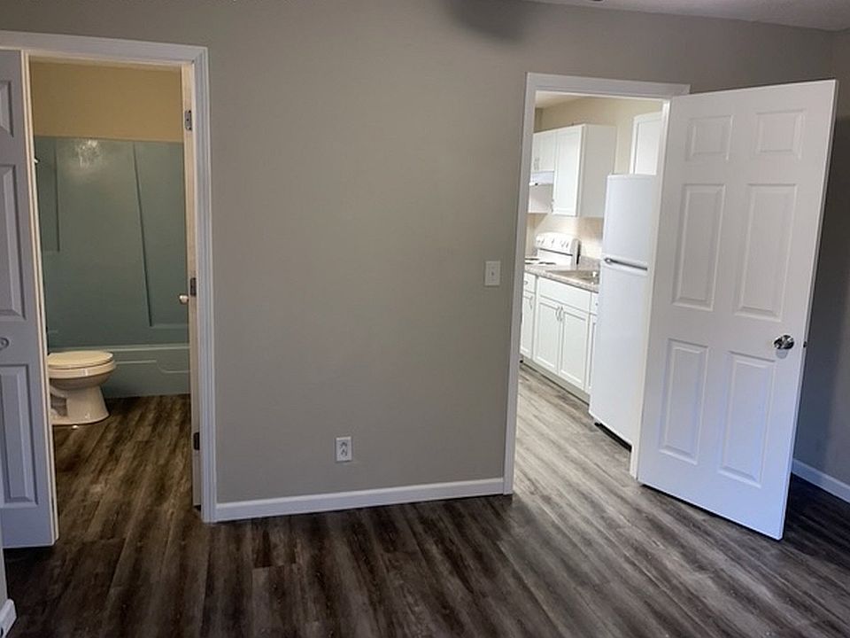 2nd image of 1013 N 5th St APT 11