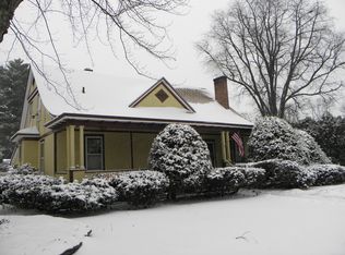 22 Finger St, Saugerties, NY 12477