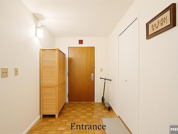 4th image of 1265 15th St