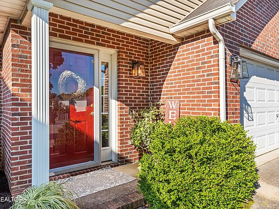 5th image of 8115 Cold Stream Ln
