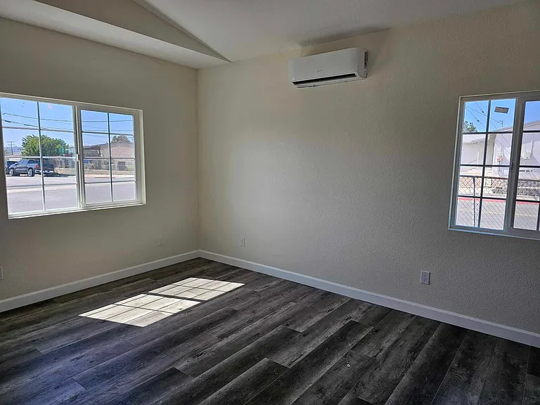 4417 Appleton St — Photo 4