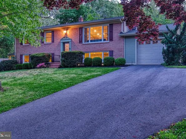 354 Dutch Ship Rd, Pasadena, MD 21122