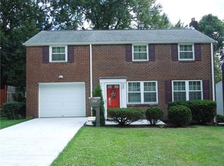 230 Richland Dr, Pittsburgh, PA