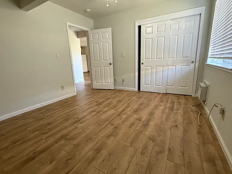 1003 River Way — Photo 5