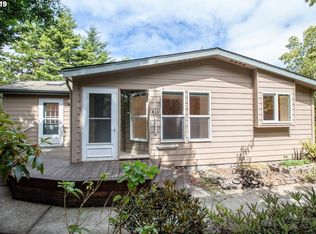 419 Sherwood Loop, Florence, OR 97439