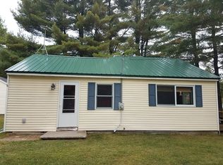 15427 Chapel Ln, Crivitz, WI 54114