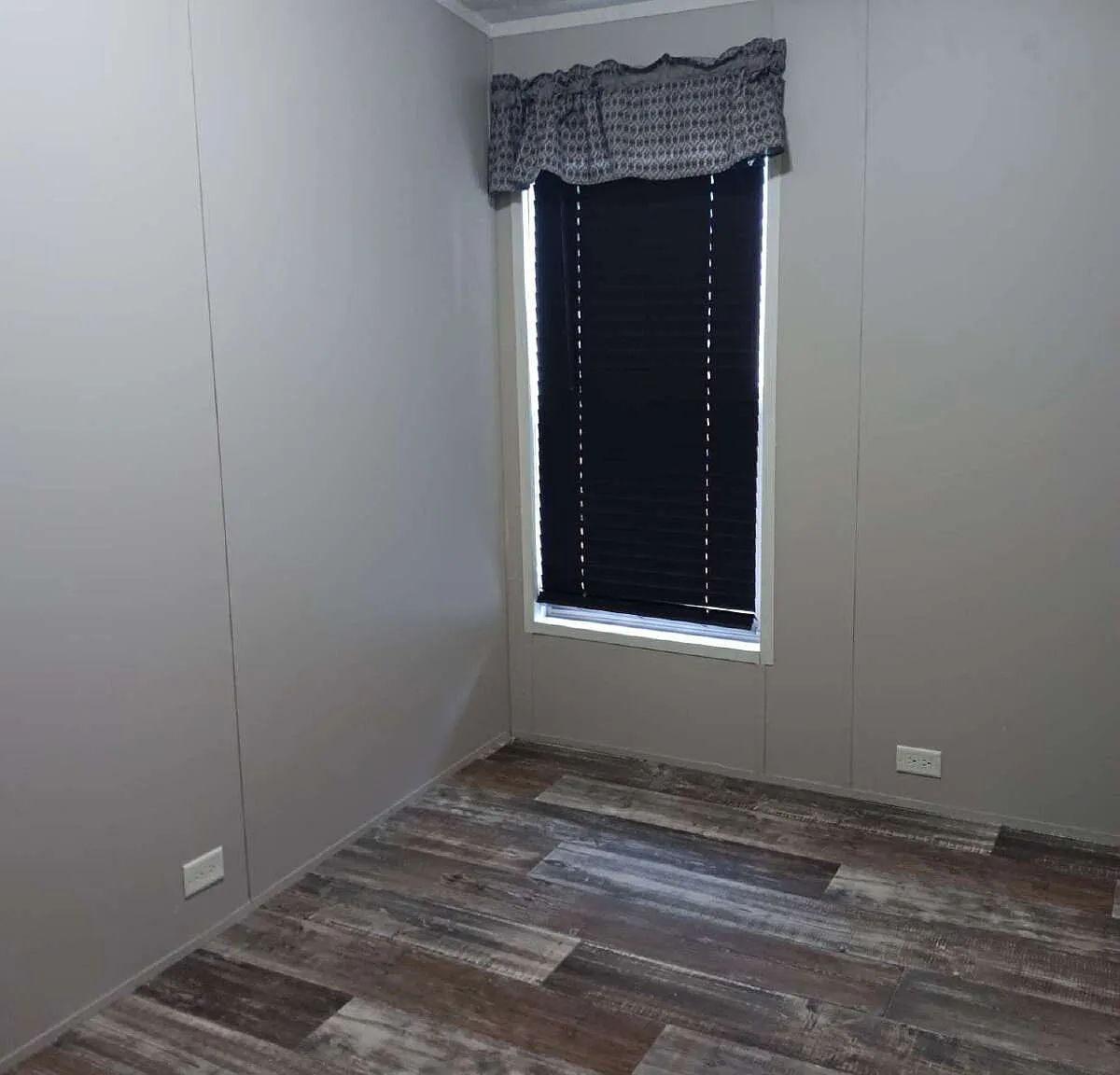 3 bed, 2.0 bath, 1000 sqft, $1,250 — Photo 4