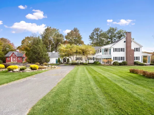 56 Handle Road, Dover, VT 05356