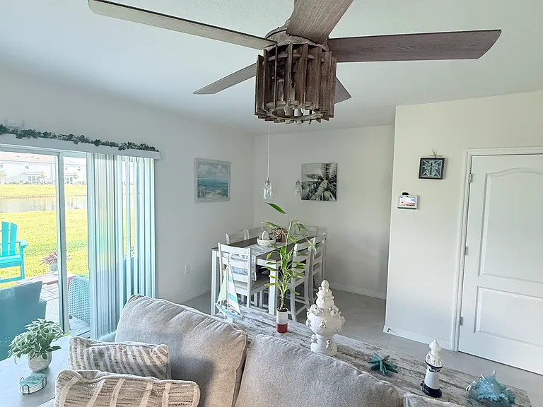 2729 Golden Trout Ln — Photo 5
