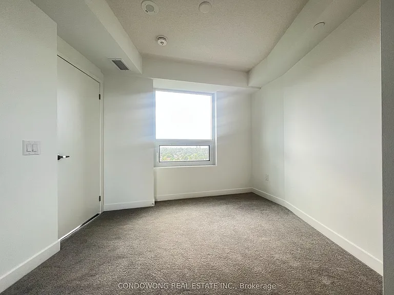 4010 Eglinton Ave W #1002 — Photo 6