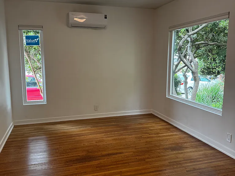 2125 Las Colinas Ave #2125 — Photo 7