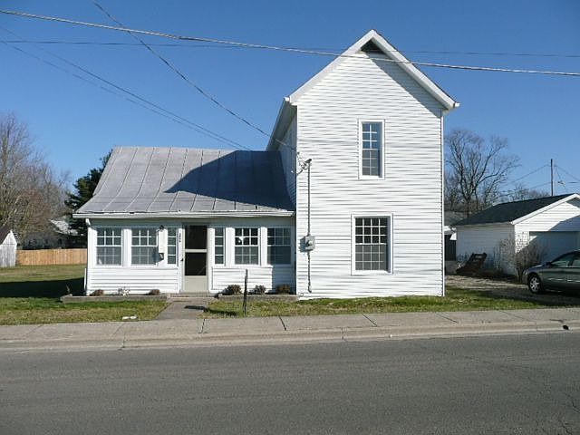 1st image of 208 S Williams St
