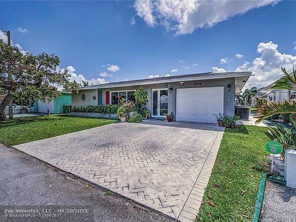 3rd image of 4736 NW 49th Ct