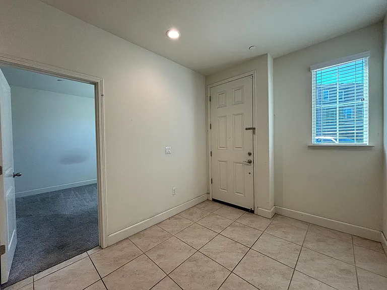 5661 Coffeeberry Rd — Photo 21