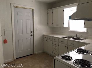 114 W Birch St, Coweta, OK 74429
