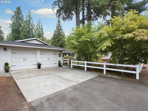 2nd image of 5835 SE Willow Ln