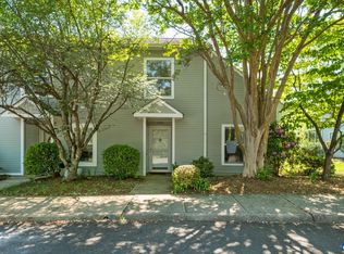 1256 Maple View Dr, Charlottesville, VA 22902