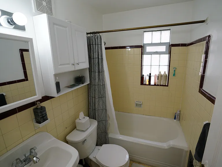 4138 Allendale Dr #2 — Photo 23