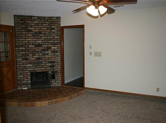 5th image of 1200 Melody Ln