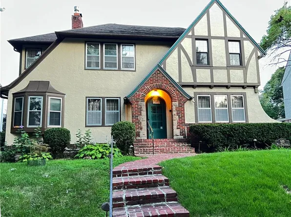 633 W 70th St, Kansas City, MO 64113