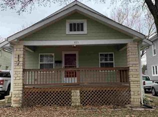 821 E 12th Ave, Winfield, KS 67156
