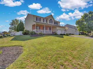 1061 Boeshore Cir, Reading, PA 19605