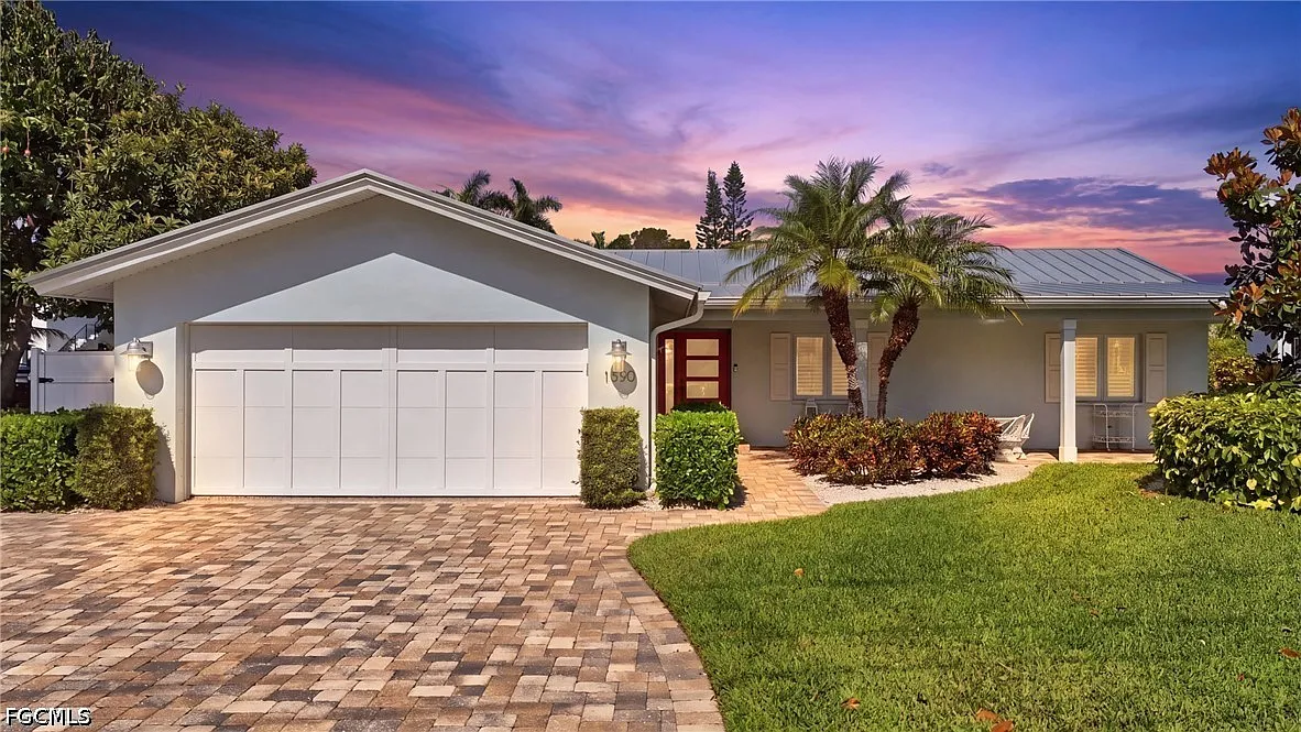 3 bed, 2.0 bath, 1776 sqft, $8,000 — Photo 1