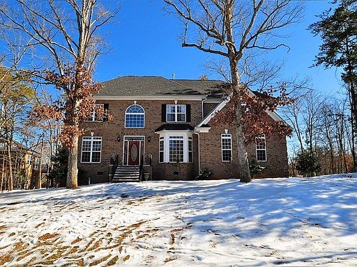 1st image of 14900 Majestic Oak Dr