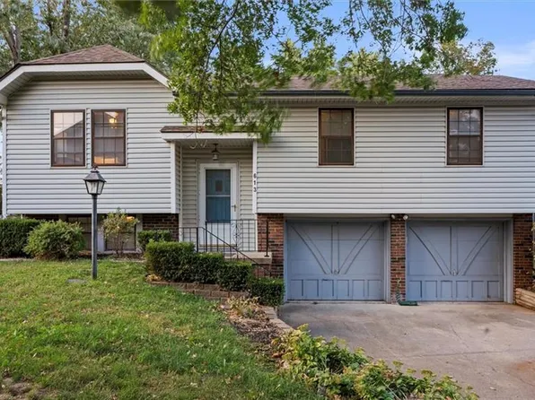 613 Trant St, Edwardsville, KS 66111