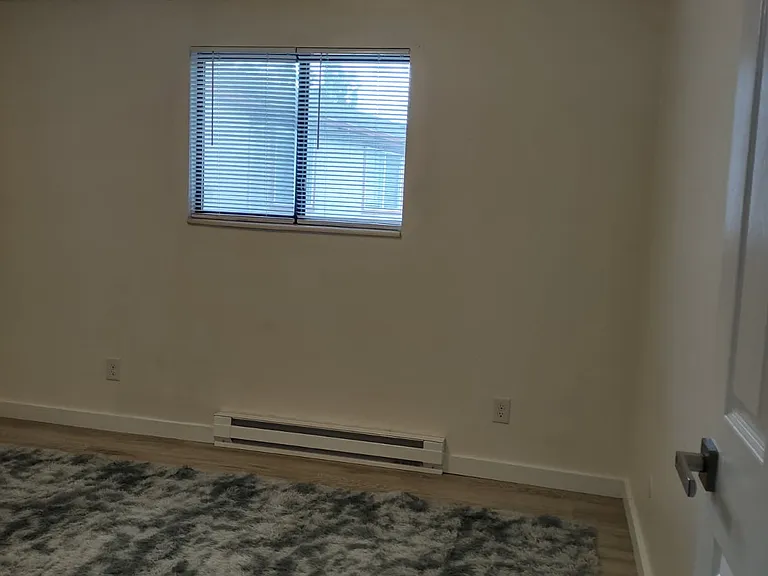 216 Glenda Dr #6 — Photo 14