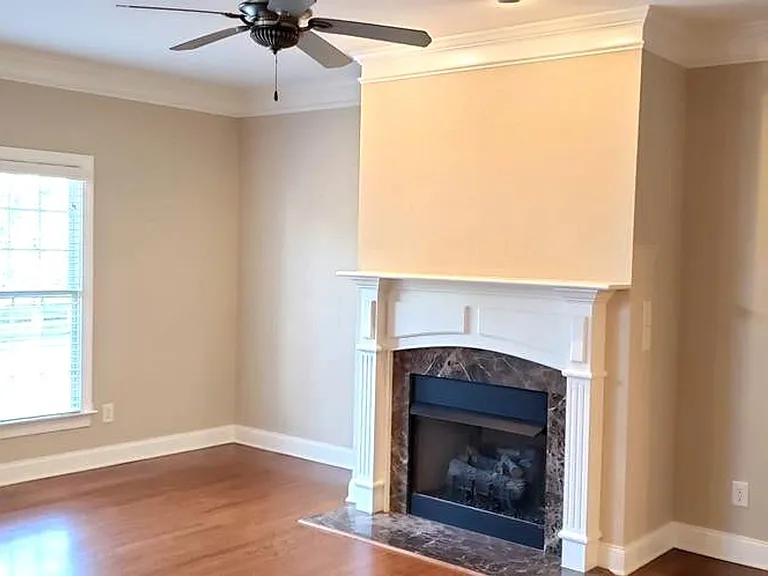 229 Anniston Ct — Photo 4