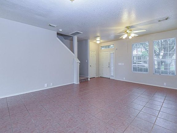 3rd image of 29711 Valley Center Dr