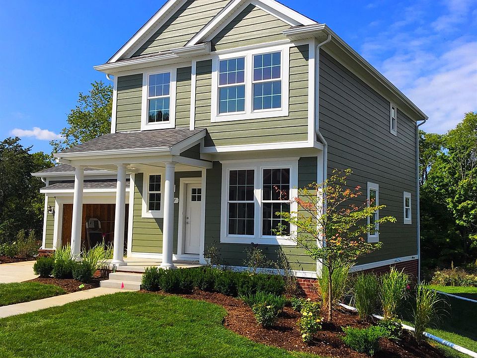 1st image of 527 Vanessa Ct #12