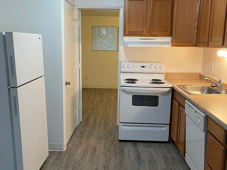 1st image of 6535 150th St SW #158