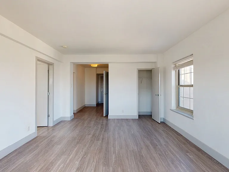 Dining/Living room