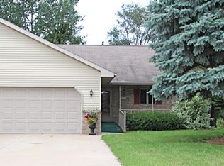 N4247 Killarney Ln, Freedom, WI 54130