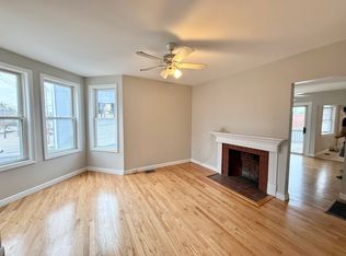 12 Sharon St, Waltham, MA 02453
