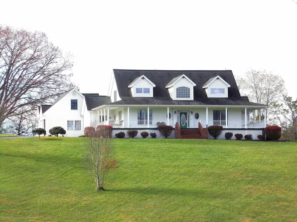 134 Cypress Ln, Pearisburg, VA 24134