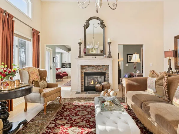 4700 McDonald Drive Pl N, Stillwater, MN 55082