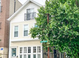 1800 W Belmont Ave #2NA, Chicago, IL 60657