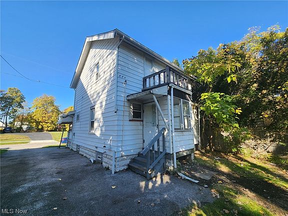 5th image of 3443 E 145th St