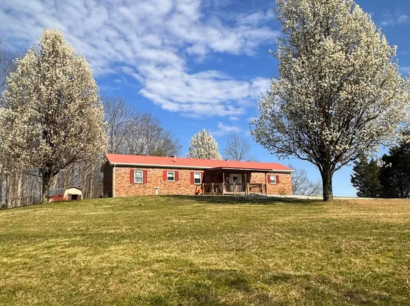 950 Prater Ridge Rd, Wellington, KY 40387