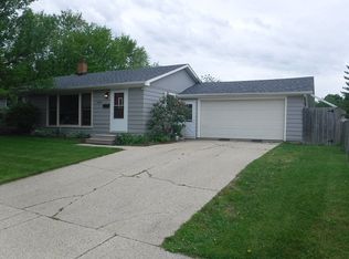 6402 51st Ave, Kenosha, WI 53142