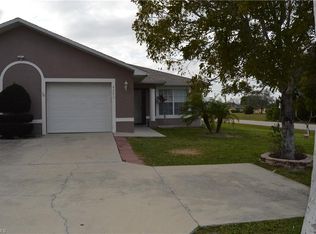 4602 Skyline Blvd, Cape Coral, FL 33914