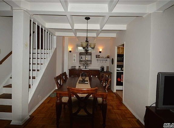 4th image of 14787 Grand Central Pkwy APT 97GA
