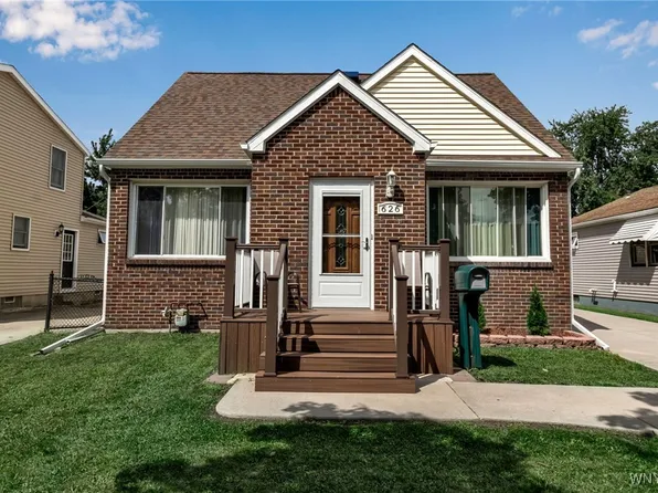626 Highland Ave, Buffalo, NY 14223