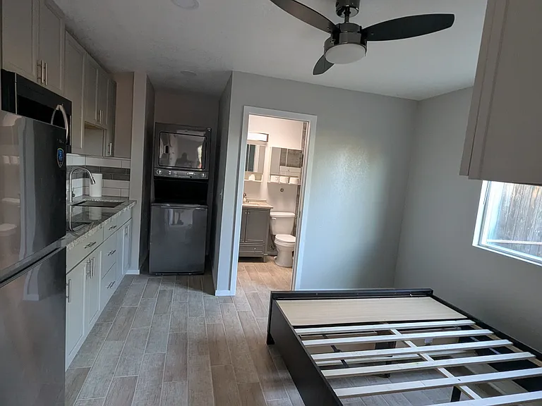 1251 E Bluebell Ln — Photo 17